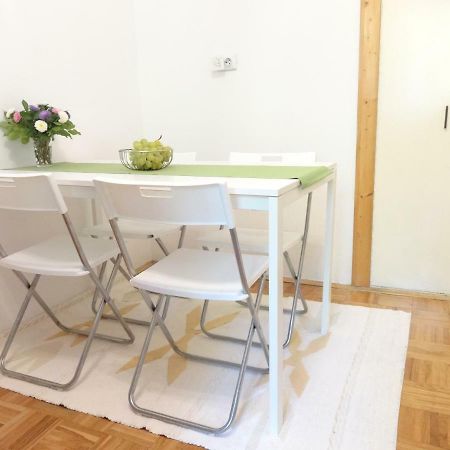 Apartment Maya'S Загреб Экстерьер фото